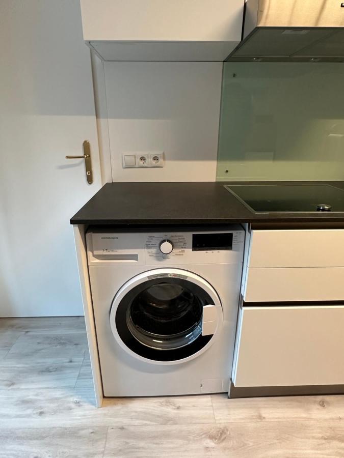 Artliving Apartment-Top 3 Self Check-In Graz Buitenkant foto